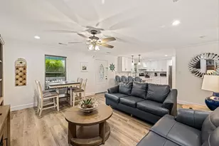 1602 55th St, Galveston, TX 77551 - Photo 12