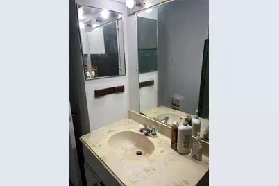 7634 South Hall Street, Houston, TX 77028 - Photo 4