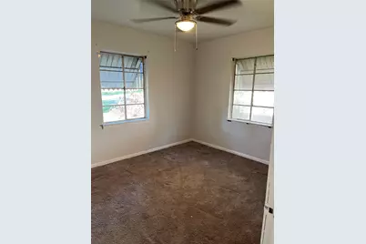 7634 South Hall Street, Houston, TX 77028 - Photo 4