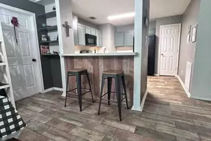 600 Spruce Dr, Conroe, TX 77302 - Photo 8