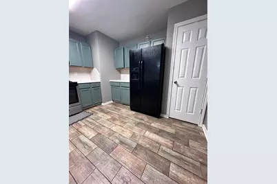 600 Spruce Dr, Conroe, TX 77302 - Photo 10