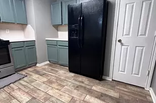 600 Spruce Dr, Conroe, TX 77302 - Photo 10