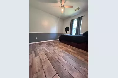600 Spruce Dr, Conroe, TX 77302 - Photo 18