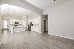 235 Aster View Ct, Montgomery, TX 77316 - Photo 4
