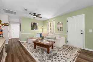 902 Mark St, Lufkin, TX 75904 - Photo 1