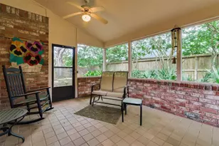 1703 Stemply Ct, Houston, TX 77094 - Photo 38