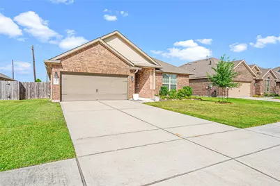 2505 Kaman Lane, Pearland, TX 77581 - Photo 4