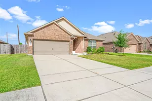 2505 Kaman Ln, Pearland, TX 77581 - Photo 4