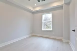 7405 Cora St, Houston, TX 77088 - Photo 18