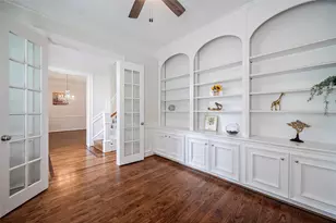 11918 Queensbury Ln, Houston, TX 77024 - Photo 6