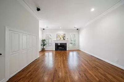 11918 Queensbury Lane, Houston, TX 77024 - Photo 22