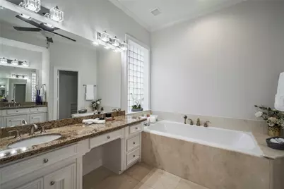 11918 Queensbury Lane, Houston, TX 77024 - Photo 28