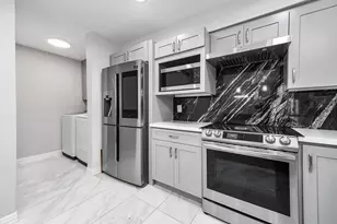 11643 Village Pl Dr, Houston, TX 77077 - Photo 14