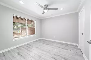 11643 Village Pl Dr, Houston, TX 77077 - Photo 6