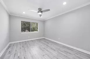 11643 Village Pl Dr, Houston, TX 77077 - Photo 18