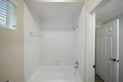 5103 Eigel Street, Houston, TX 77007 - Photo 34