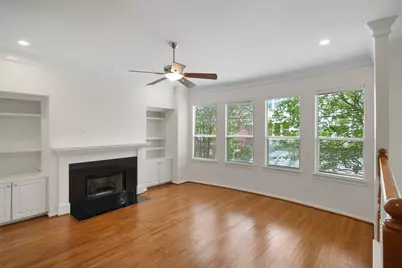 5103 Eigel Street, Houston, TX 77007 - Photo 6