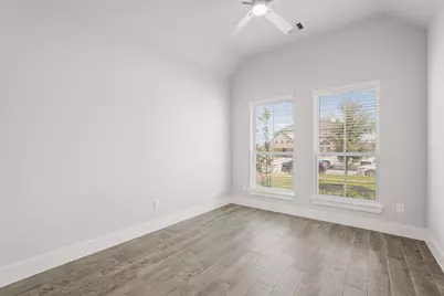 4518 Whisperwood Drive, Rosenberg, TX 77471 - Photo 6