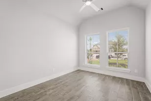 4518 Whisperwood Dr, Rosenberg, TX 77471 - Photo 6