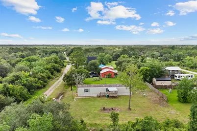 6304 Sexto Street, Brazoria, TX 77422 - Photo 2