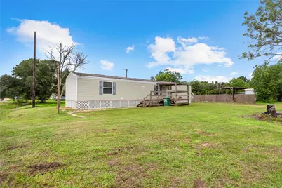 6304 Sexto Street, Brazoria, TX 77422 - Photo 4