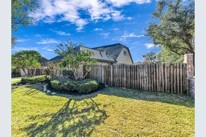 2523 Williams Grant Street, Sugar Land, TX 77479 - Photo 4