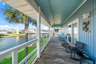 3815 Antascosa Key Dr, Galveston, TX 77554 - Photo 10