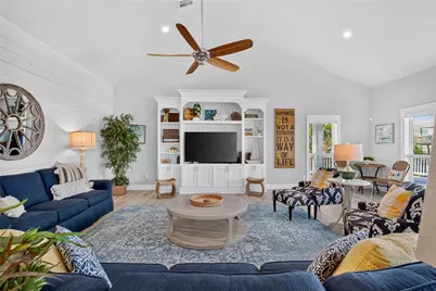 866 Kahla Drive, Crystal Beach, TX 77650 - Photo 12