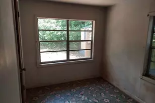 343 NW Martin Luther King Dr, De Kalb, TX 75559 - Photo 16