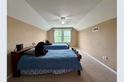 114 Edgewater Street, Clute, TX 77531 - Photo 24