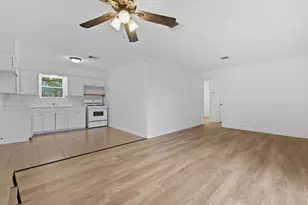 11583 FM1409, Dayton, TX 77535 - Photo 10