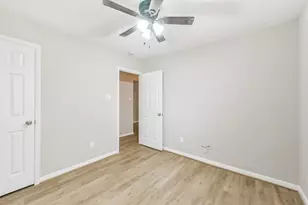 6219 Presidio Dr, Houston, TX 77053 - Photo 32