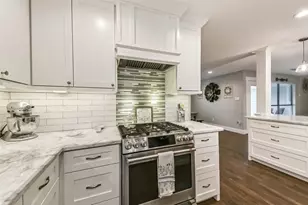 2210 Canterbury Ct, Deer Park, TX 77536 - Photo 6