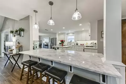 2210 Canterbury Court, Deer Park, TX 77536 - Photo 4