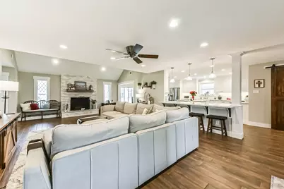 2210 Canterbury Court, Deer Park, TX 77536 - Photo 8