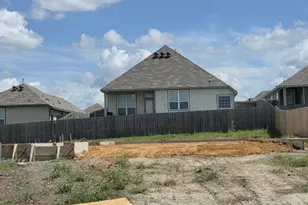 1495 Lk Rdg Dr, Brenham, TX 77833 - Photo 1