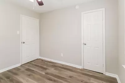 7327 Shady Vale Lane, Houston, TX 77040 - Photo 14