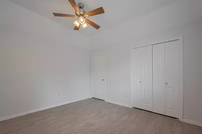 5210 Holly View Drive, Houston, TX 77091 - Photo 26
