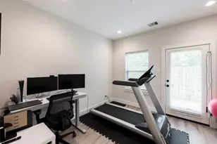 5306 Creekmont Timbers Trl, Houston, TX 77091 - Photo 4
