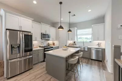 5306 Creekmont Timbers Trail, Houston, TX 77091 - Photo 6