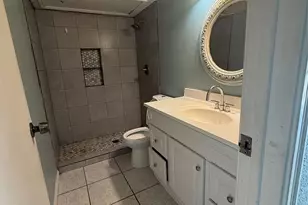 7402 Alabonson Rd, Houston, TX 77088 - Photo 6