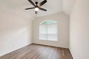 31330 Capella Cir, Tomball, TX 77375 - Photo 24