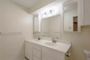 138 Summer Pl, Huntsville, TX 77340 - Photo 14