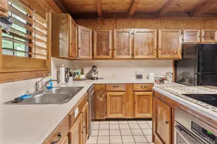 12056 Forest Glen Dr, Conroe, TX 77303 - Photo 10