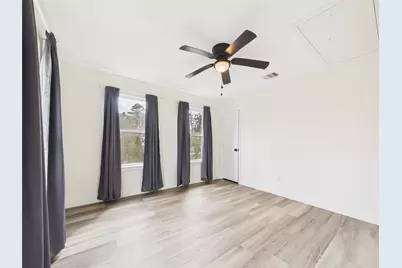 4506 Linninger Lane, Dickinson, TX 77539 - Photo 18
