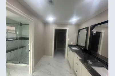 6214 Ogden Forest Drive, Houston, TX 77088 - Photo 8