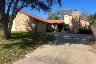 6214 Ogden Forest Dr, Houston, TX 77088 - Photo 2