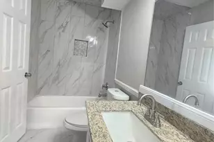 239 Andorra Ln, Houston, TX 77015 - Photo 4
