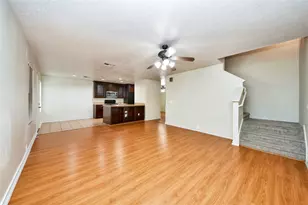 915 Grand Plains Dr, Houston, TX 77090 - Photo 12