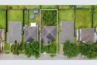 915 Grand Plains Drive, Houston, TX 77090 - Photo 38